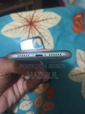 Apple iPhone 11 128 GB White