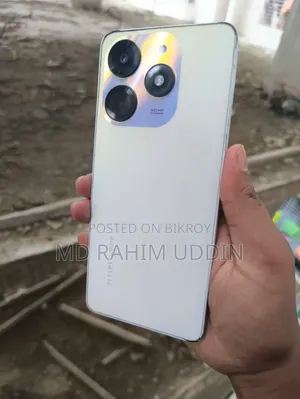 টেকনো স্পার্ক ১০ প্রো ১২৮ জিবি সাদা