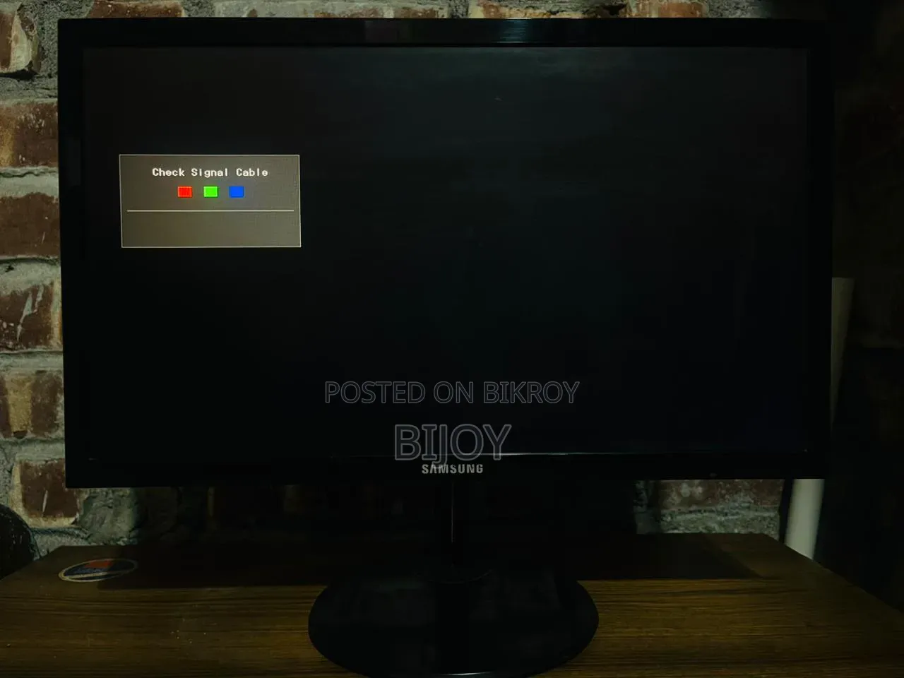 Samsung 19 Inch LED Monitor in like-new condition