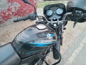 বাজাজ ডিসকভার ১৩৫ ২০১১ ব্লু