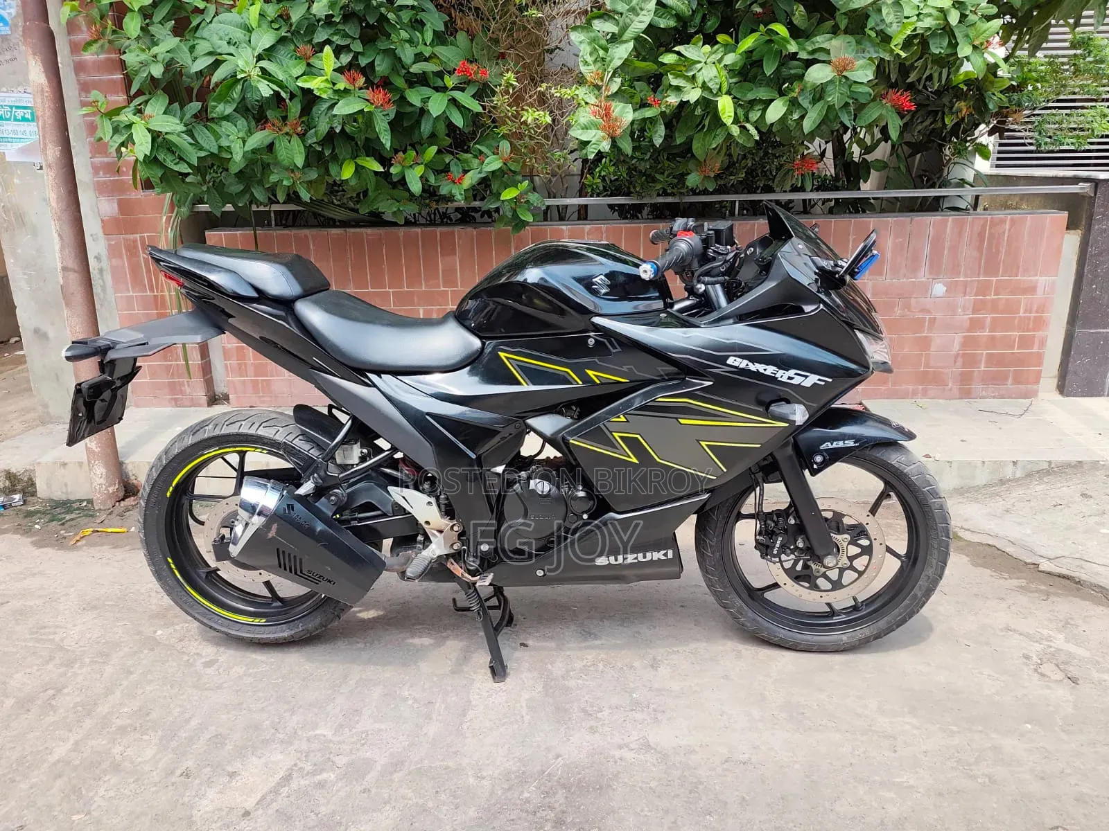 Suzuki Gixxer Fi ABS 2023 Black