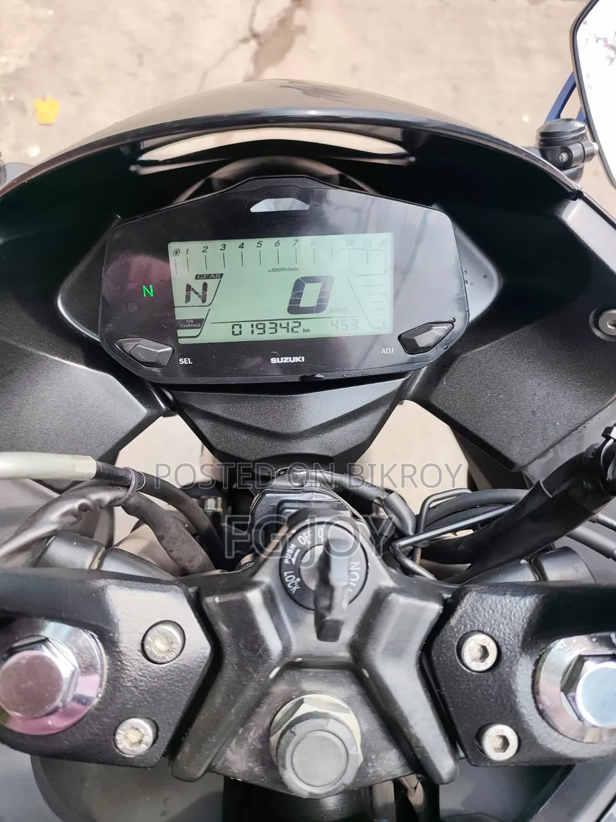 Suzuki Gixxer Fi ABS 2023 Black