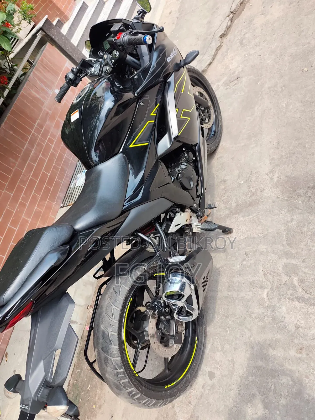 Suzuki Gixxer Fi ABS 2023 Black