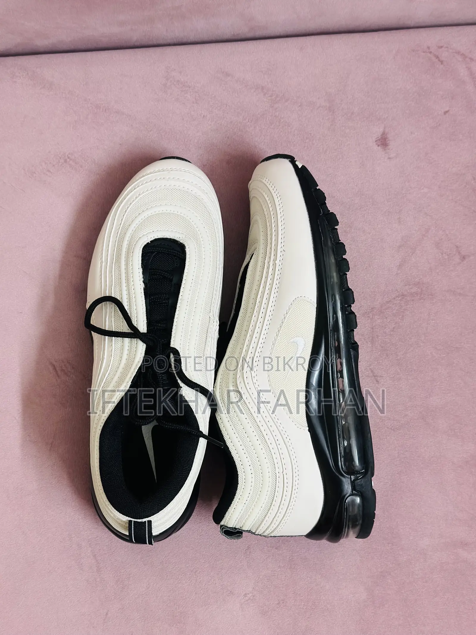 Nike Sneakers