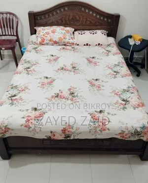 Heavy-Duty Solid Wooden Bed