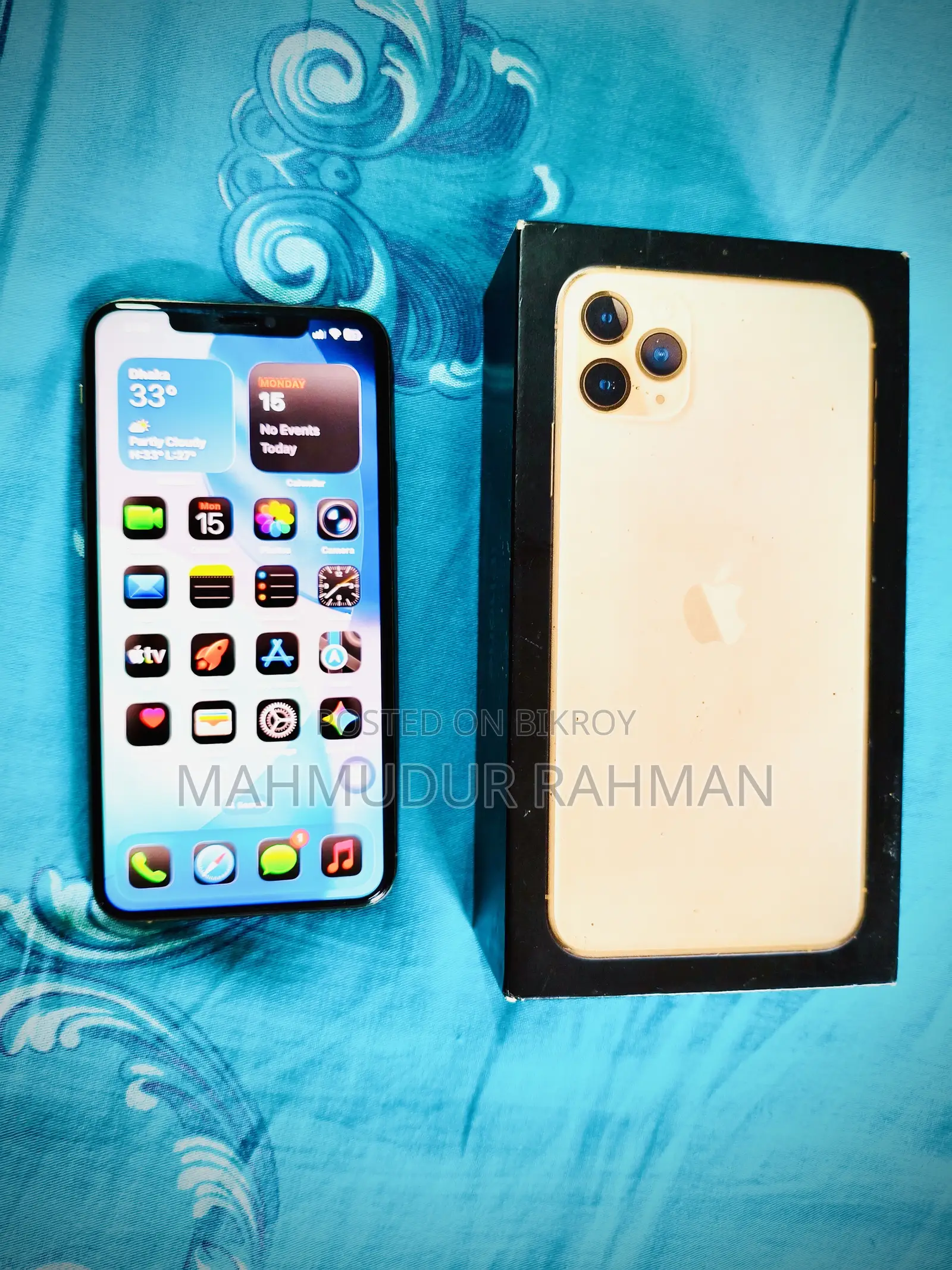 Apple iPhone 11 Pro Max 64 GB Gold