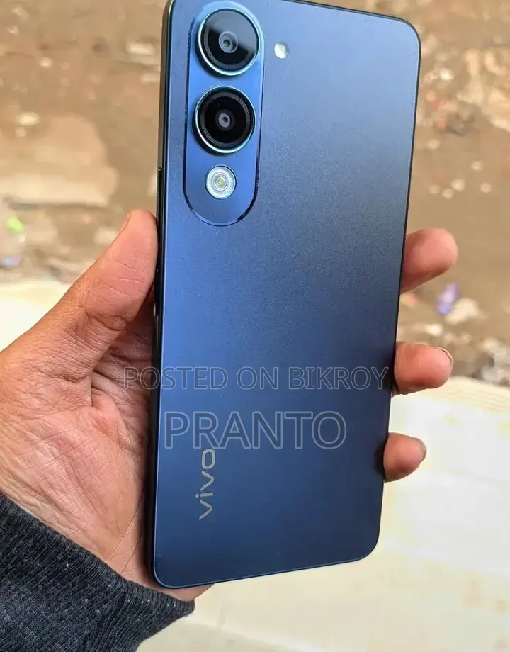 Vivo Y04 128 GB Blue