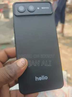 Helio 8 GB White