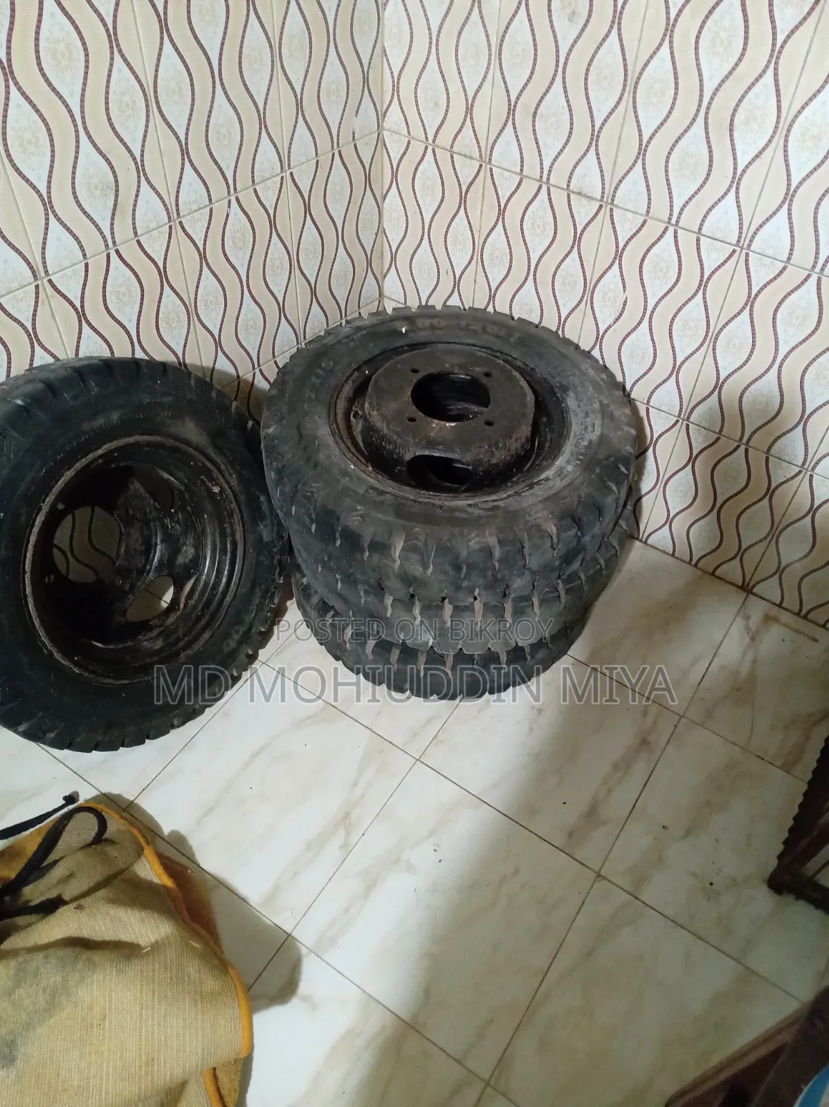 Maxxis. -Vietnam. Pickup Tyre. Nylon 5.00-12ult.14ply.Suitable 155r 12