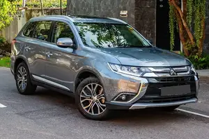 Mitsubishi Outlander 2015 Gray