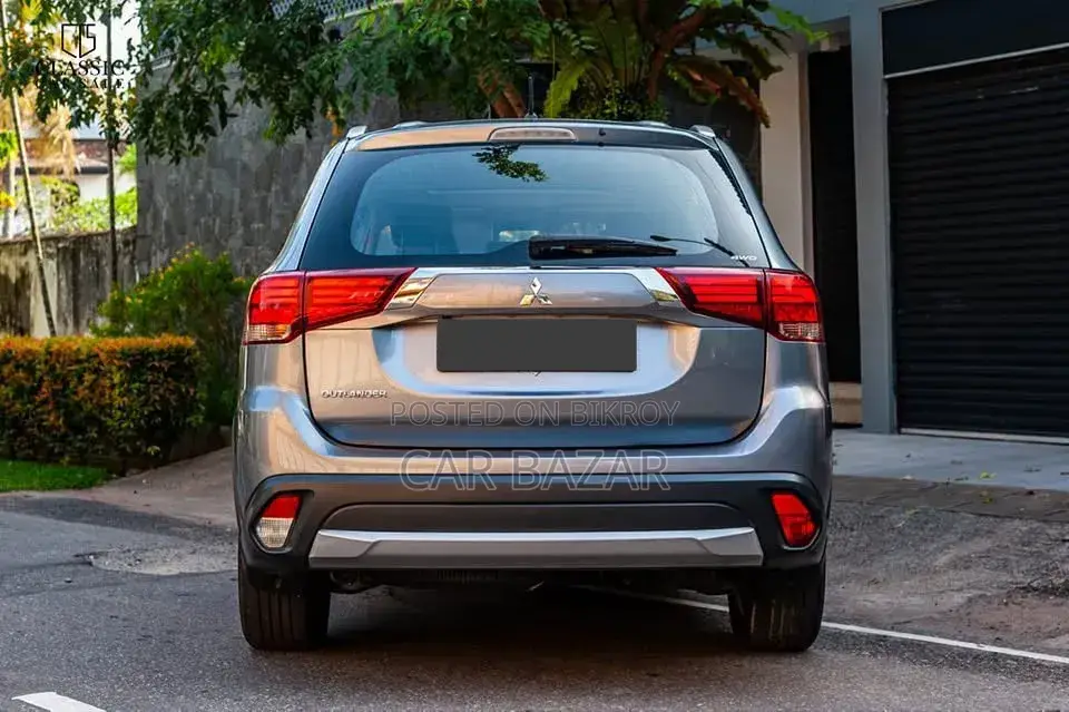 Mitsubishi Outlander 2015 Gray