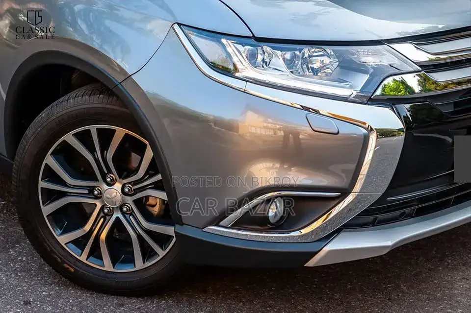 Mitsubishi Outlander 2015 Gray