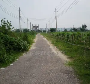 60ft Road 5 Katha Lake North At Sector-16/C