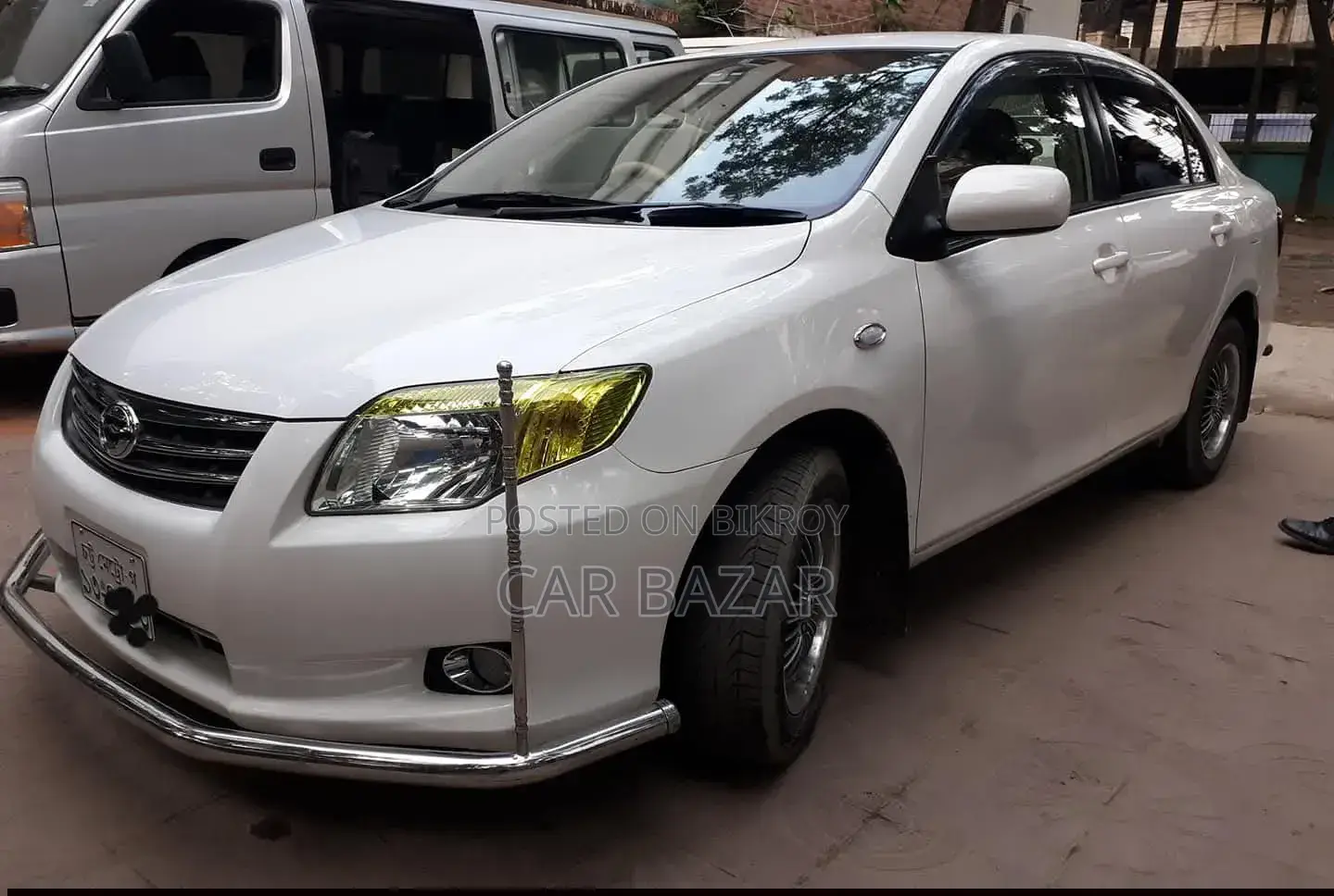 Toyota Axio 2011 White