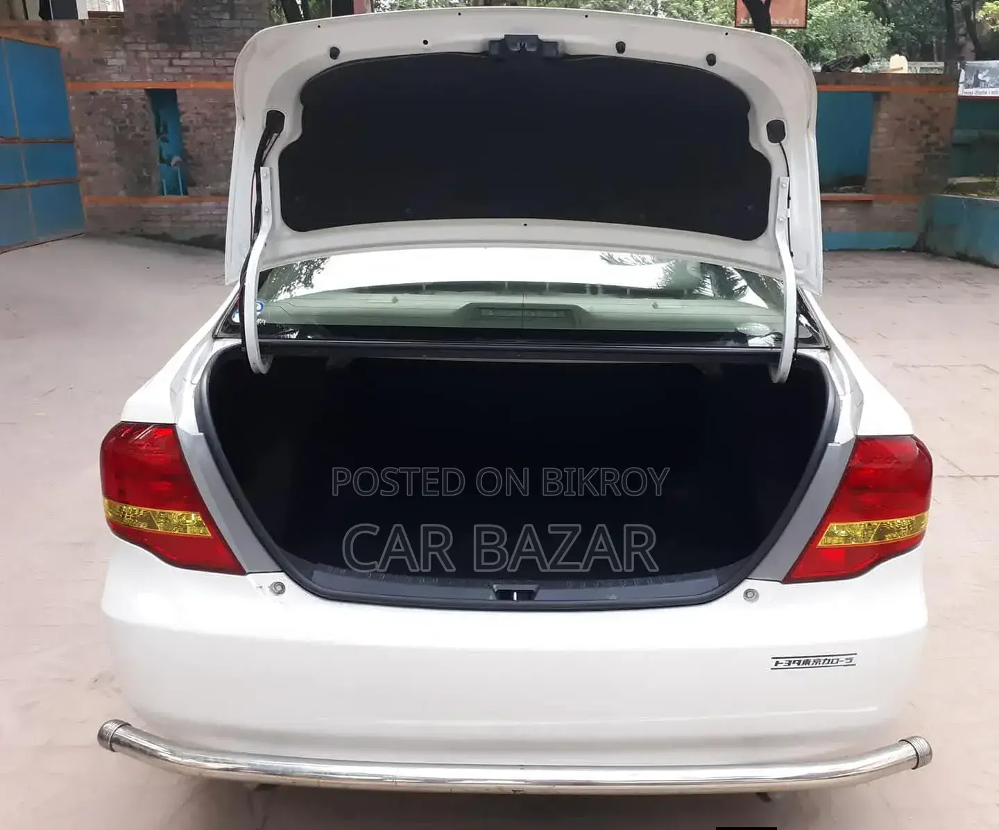 Toyota Axio 2011 White
