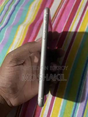 Apple iPhone 11 64 GB White