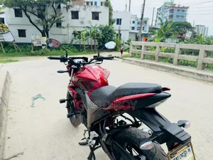 নিউ সুজুকি জিক্সার মনোটোন ২০২২ রেড