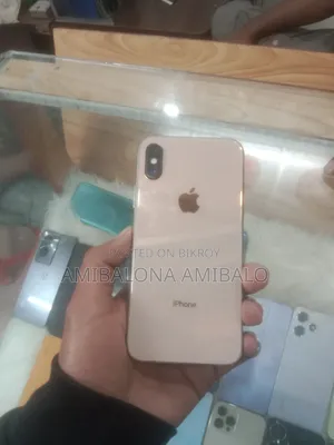 Apple iPhone XS 64 GB Rose Gold