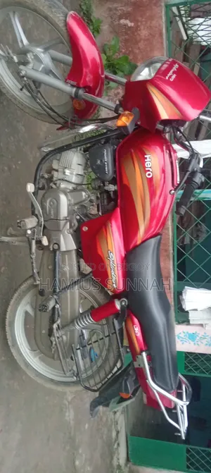 হিরো স্প্লেন্ডার আইস্মার্ট ২০২৩ রেড