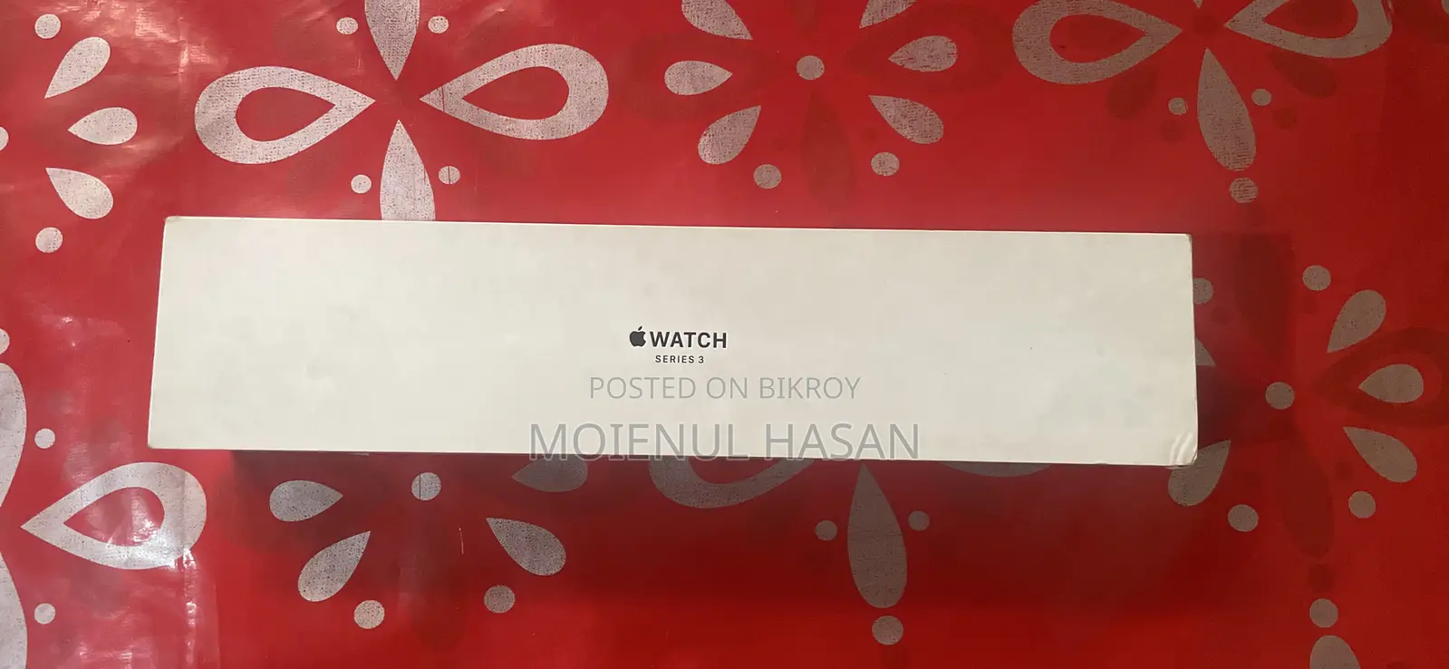 Apple Watch Series 3 With Original Box and Charger