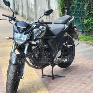 ইয়ামাহা এফজেড ২০২৪ ব্ল্যাক