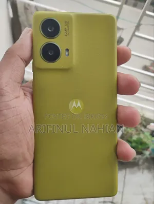 Motorola Moto G85 128 GB Yellow