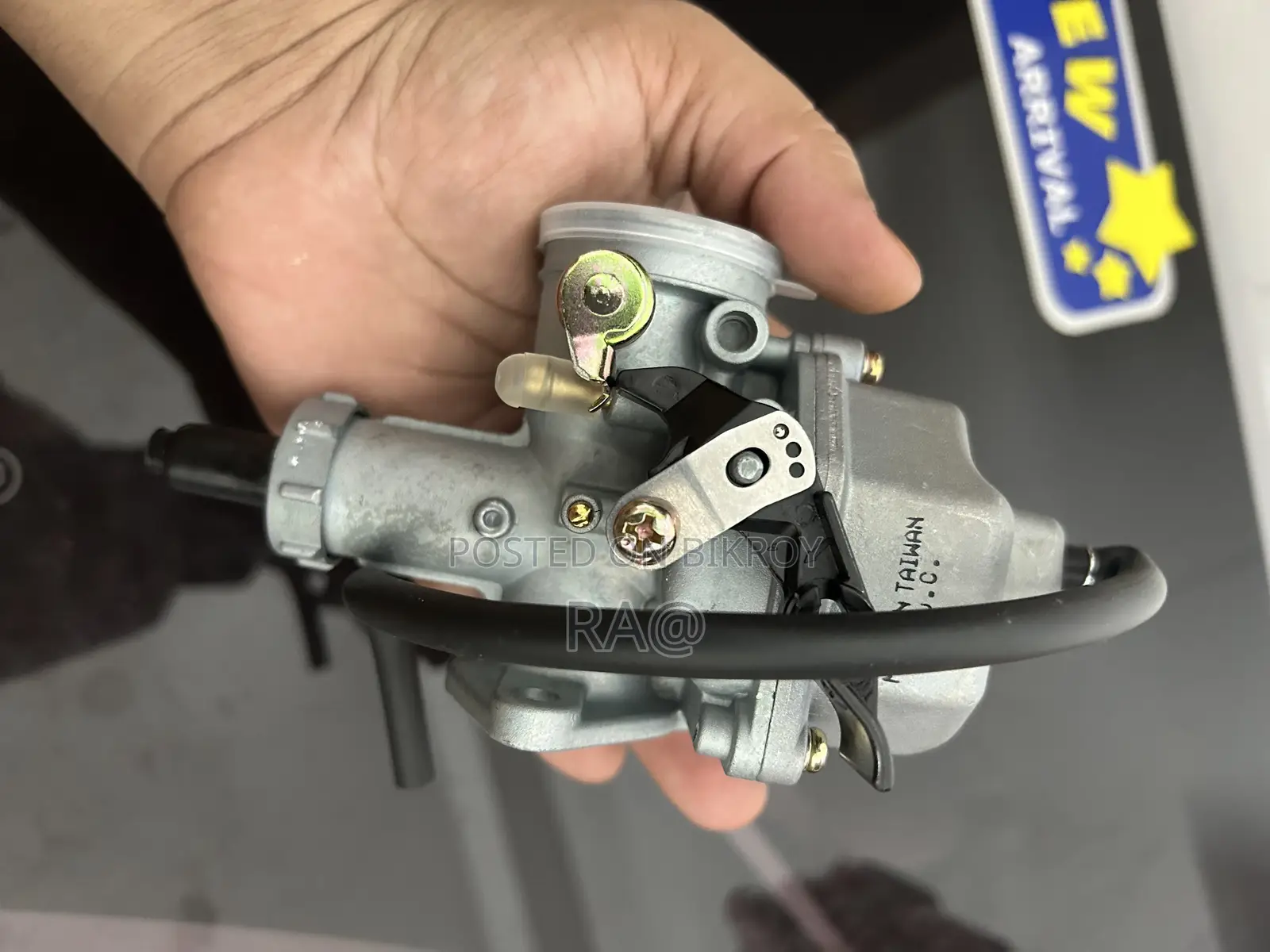 Runner Bolt bike carburetor and chain set for sale