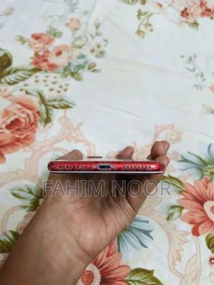 Apple iPhone 8 Plus 64 GB Red