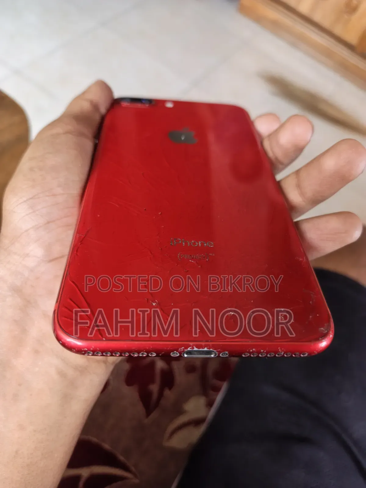 Apple iPhone 8 Plus 64 GB Red