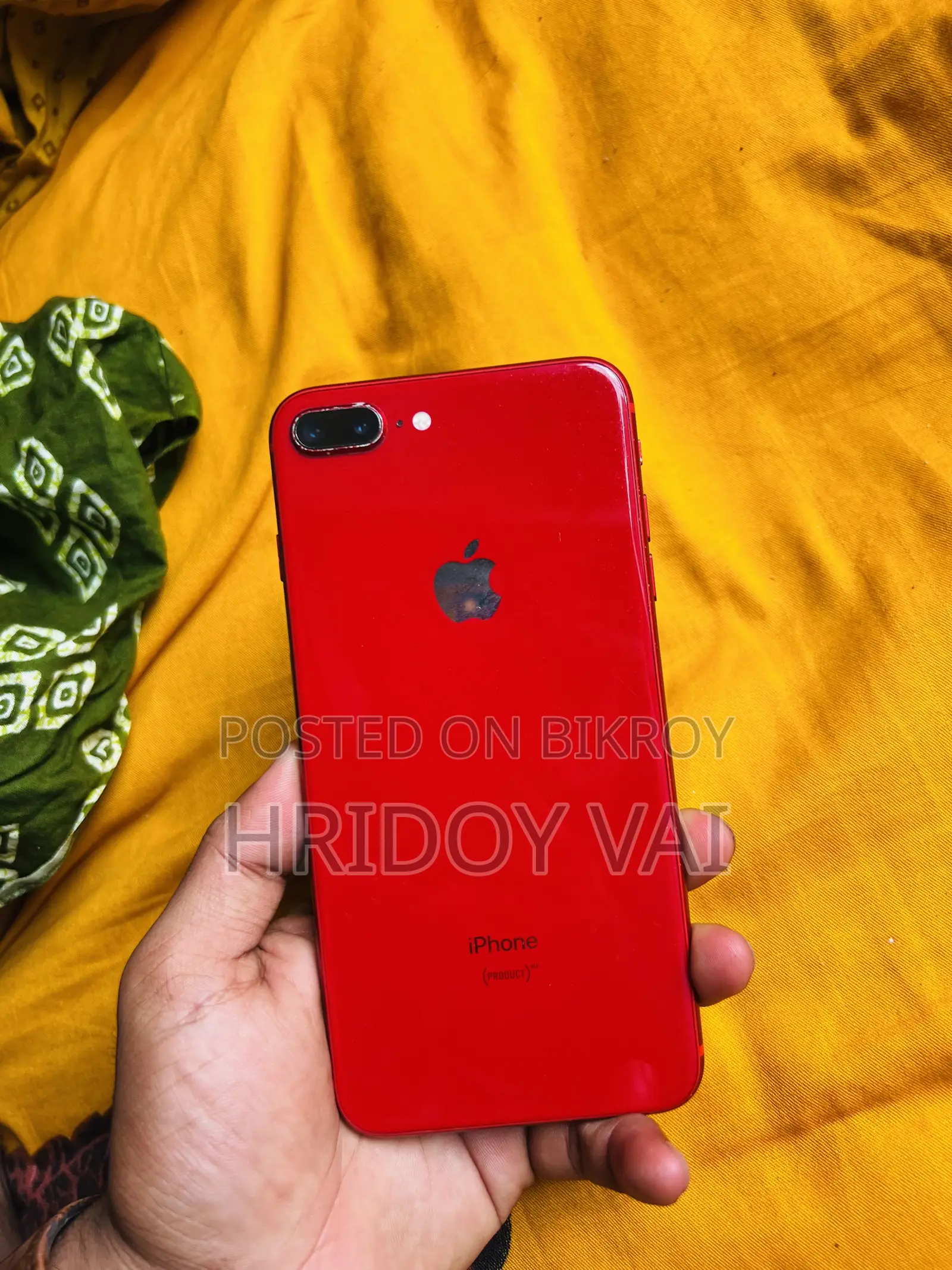 Apple iPhone 8 Plus 64 GB Red