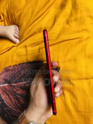 Apple iPhone 8 Plus 64 GB Red