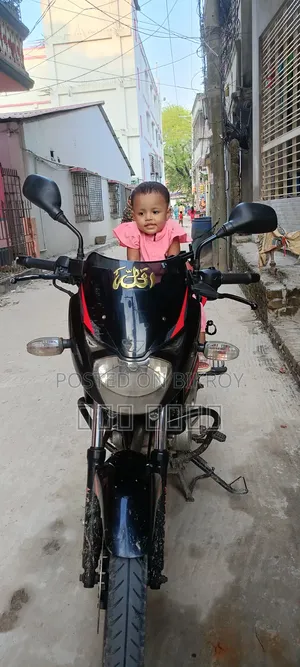 বাজাজ পালসার ১৫০ ২০১৪ কালো
