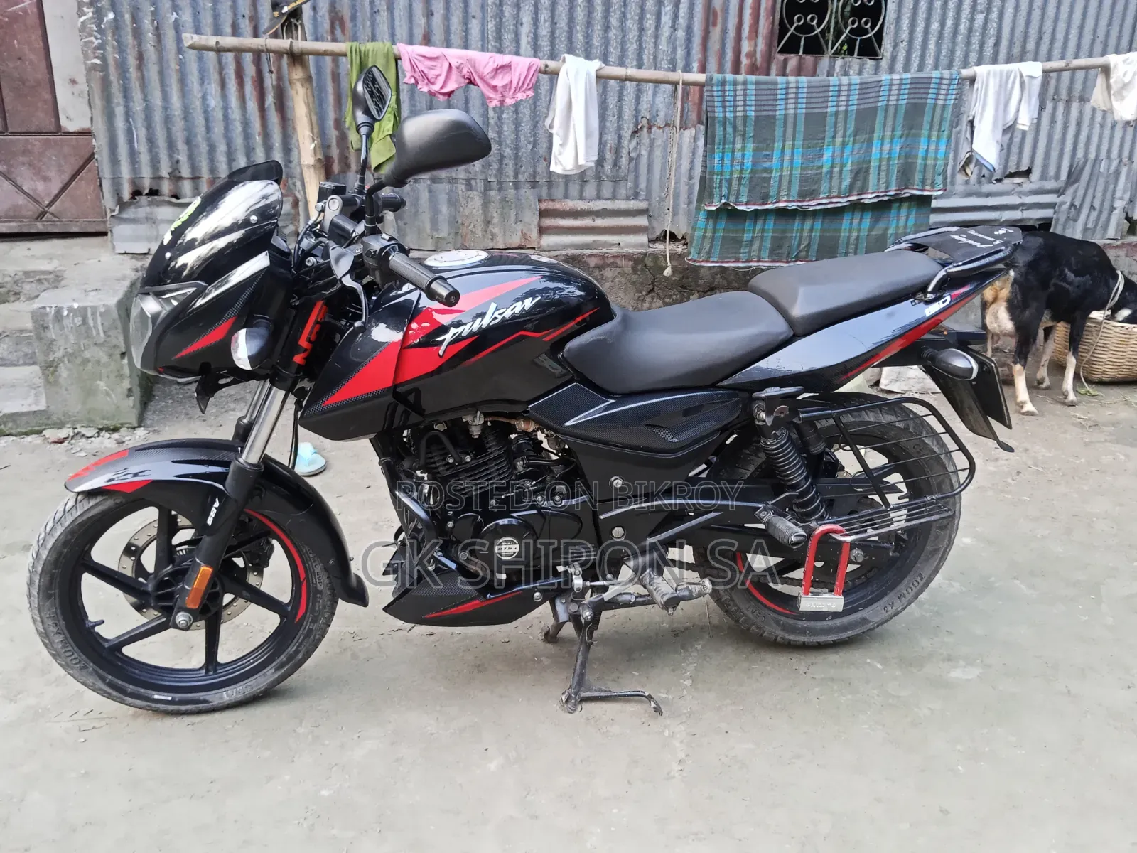 Bajaj Pulsar 150 2023 Red