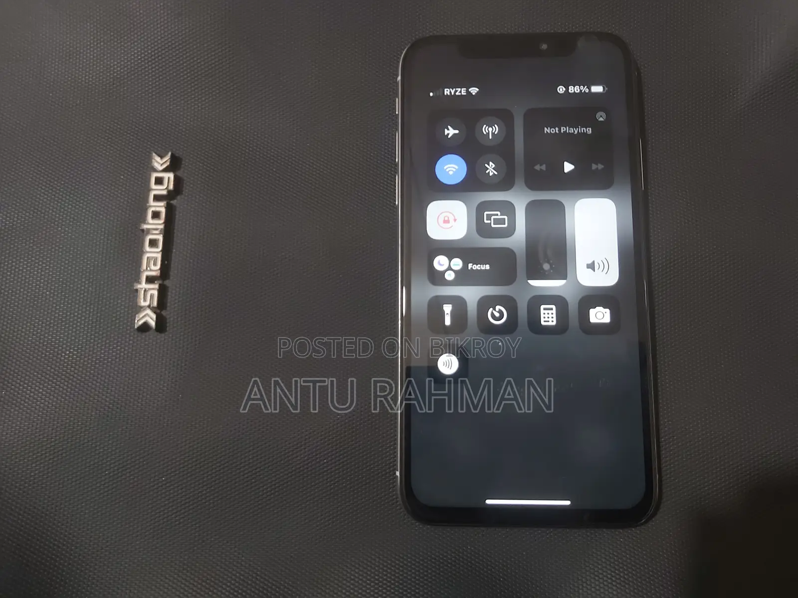 Apple iPhone X 64 GB White
