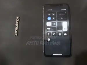 Apple iPhone X 64 GB White