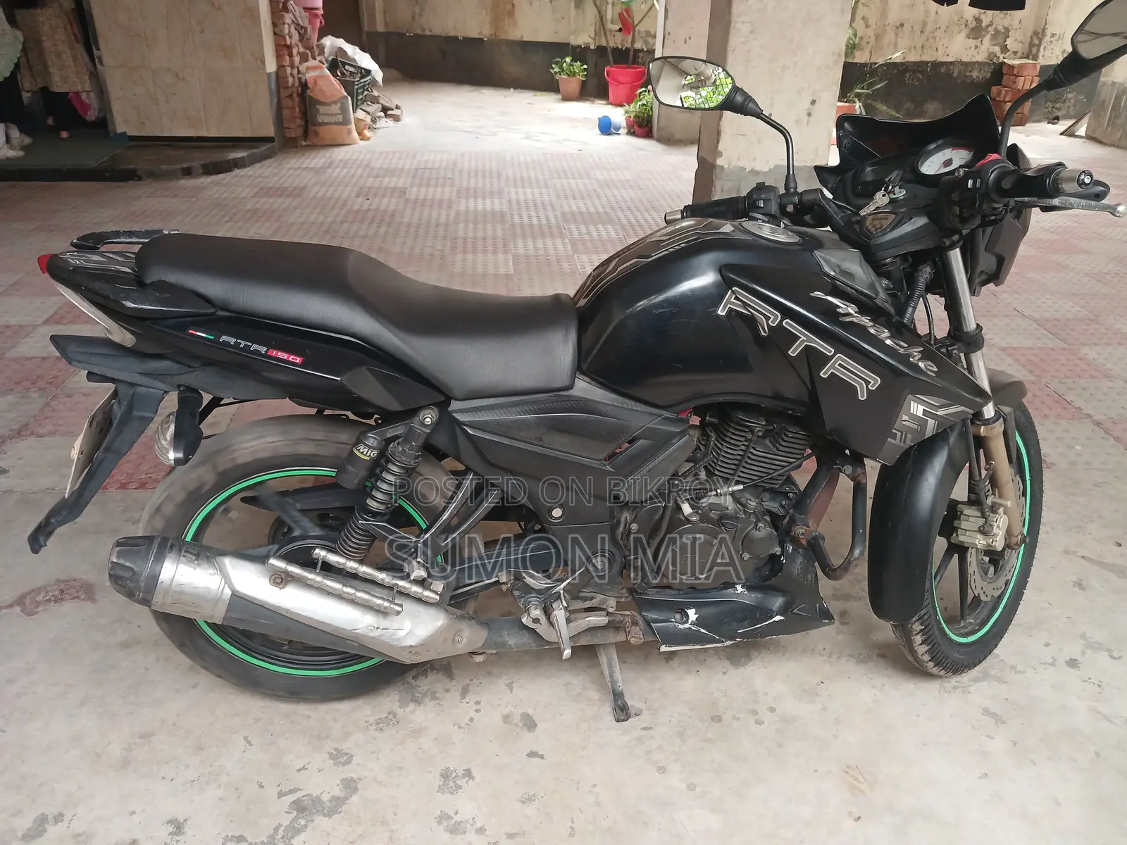 TVS 2017 Black