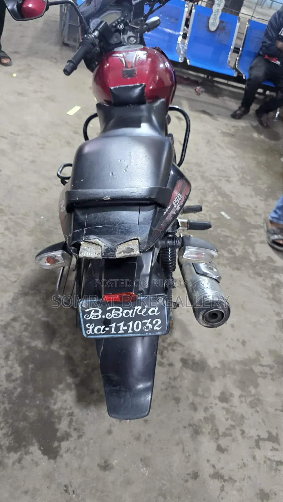বাজাজ পালসার ১৫০ ২০১০ লাল