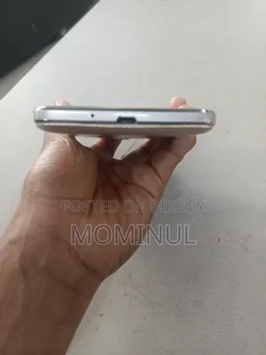 Samsung Galaxy J2 8 GB Silver