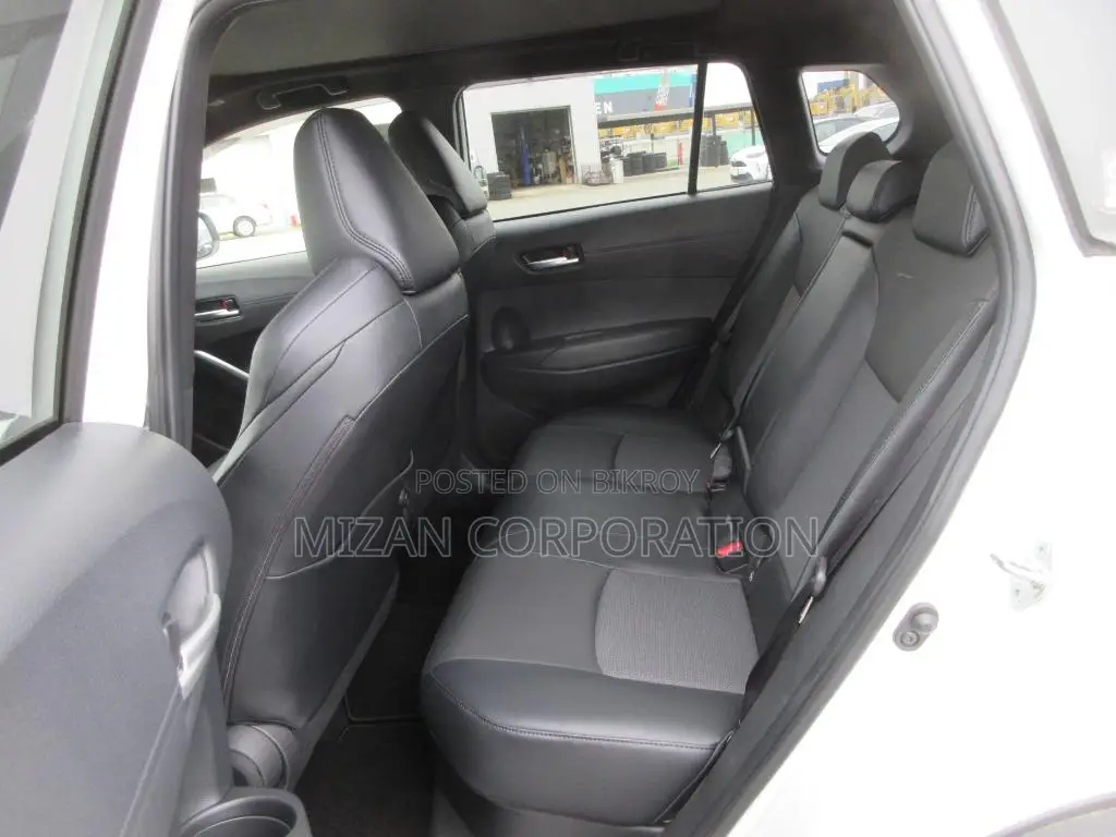 Toyota Corolla Cross 2023 Pearl