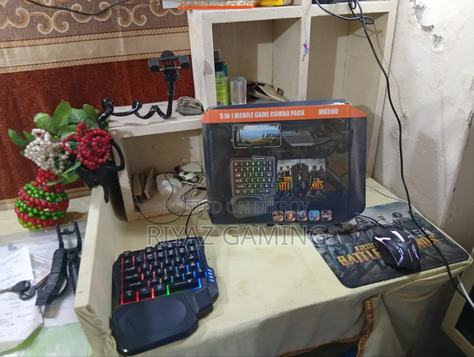 Mouse and keyboard are in perfect condition, inbox me to purchase
