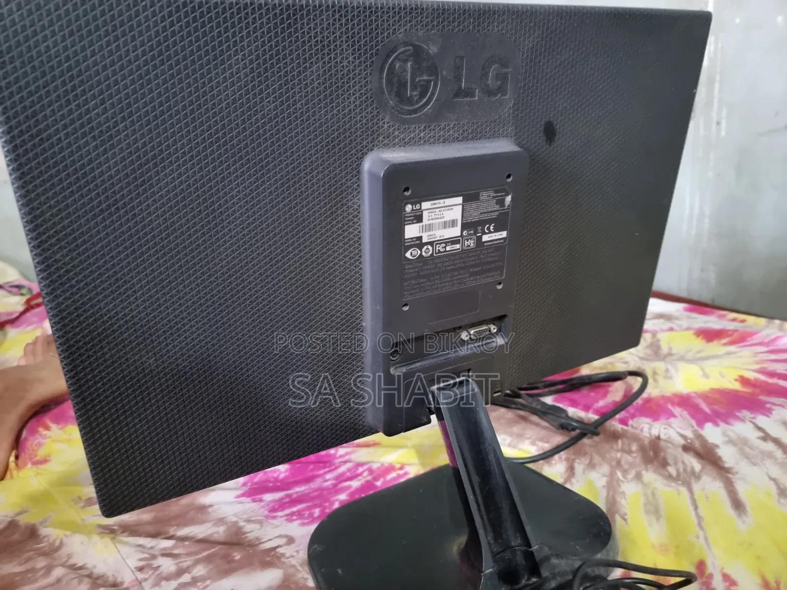 LG 19.5" LED Monitor (Model: 20M47A-B)