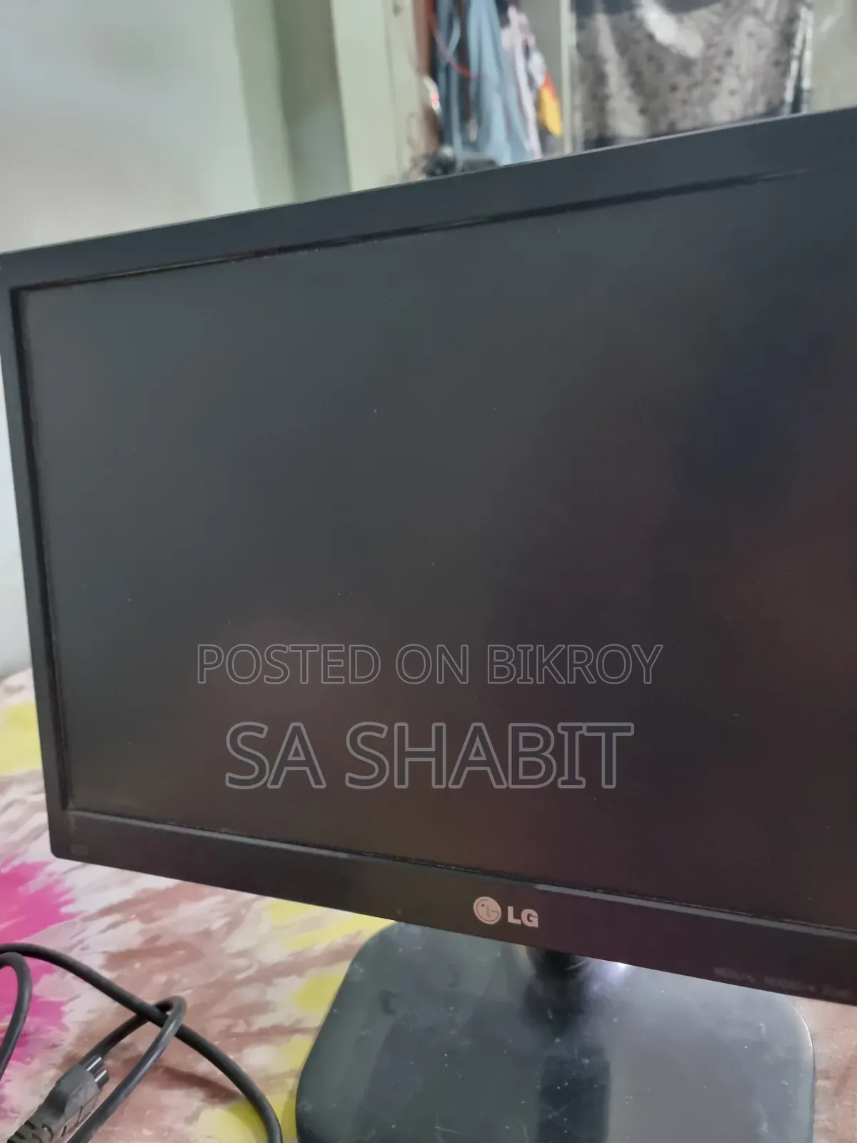 LG 19.5" LED Monitor (Model: 20M47A-B)
