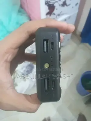 পাওয়ার ব্যাংক-১০০০০ এমএএইচ