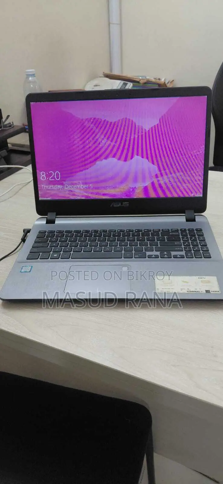 Laptop Asus VivoBook X540SA 4GB Intel Core I3 HDD 1TB
