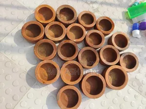 ককাটেল বক্স স্ট্রে সহ, খাবার বাটি পানির পট