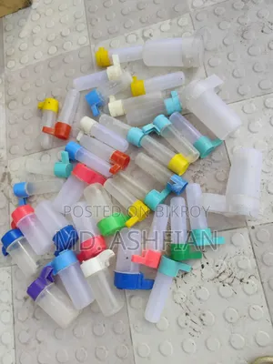 ককাটেল বক্স স্ট্রে সহ, খাবার বাটি পানির পট