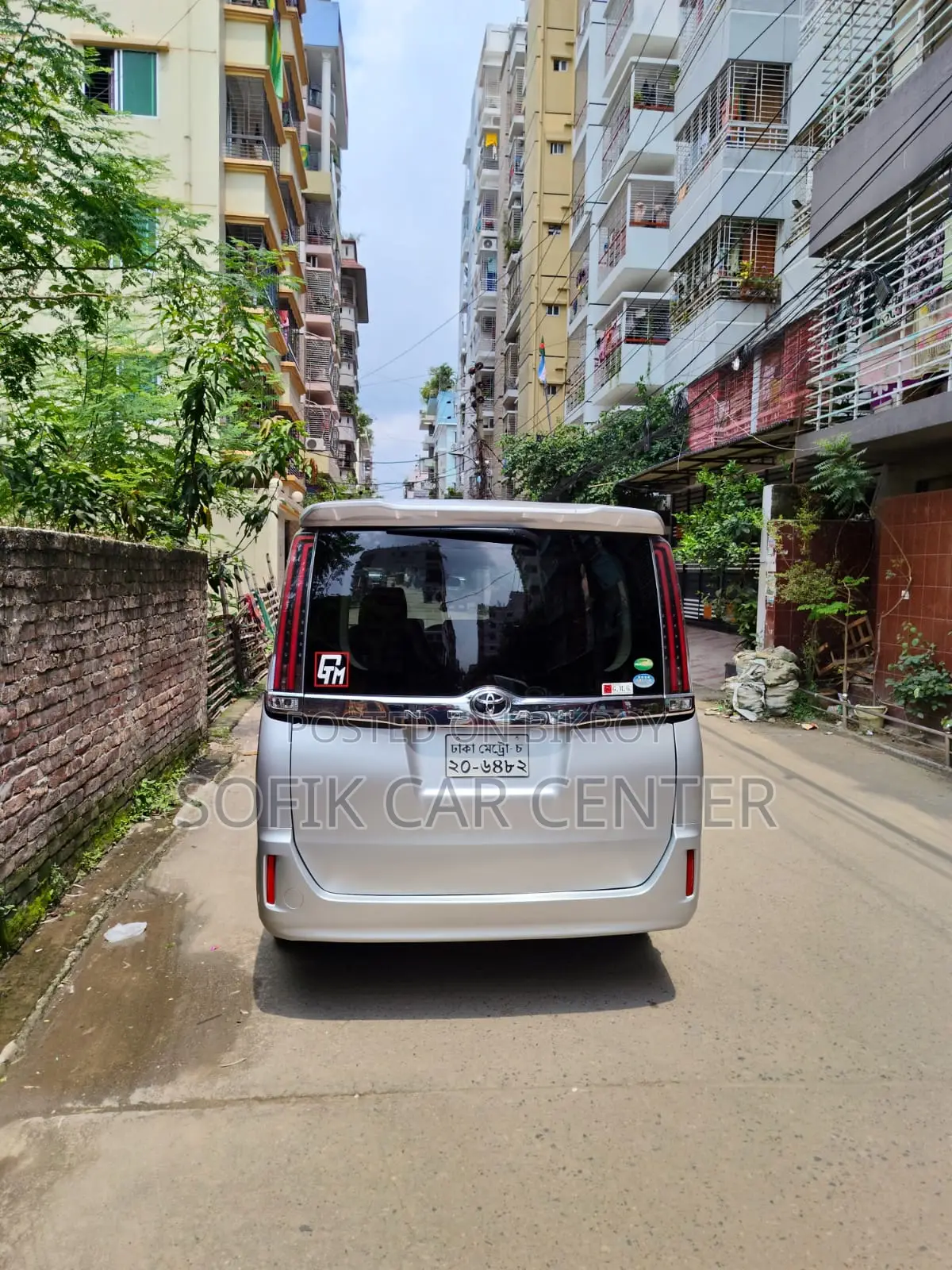 Toyota Noah 2.0 All Wheel Drive (8 Seater) 2017 Silver