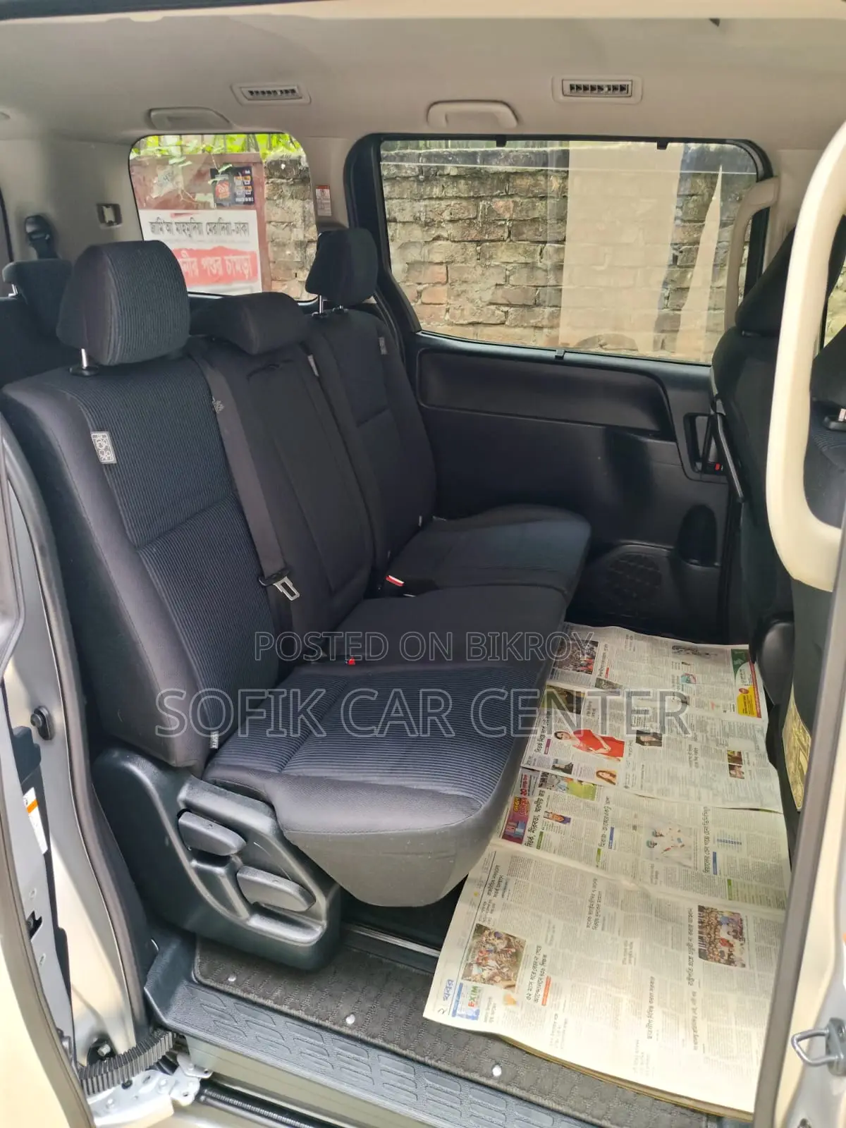 Toyota Noah 2.0 All Wheel Drive (8 Seater) 2017 Silver