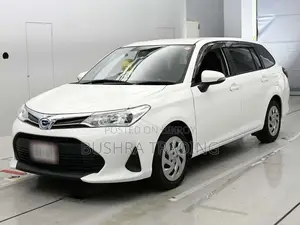 Toyota Corolla Fielder 1.5 Hybrid Front Wheel Drive 2021 White