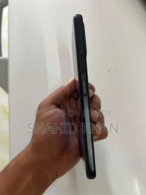 অনার ৮এক্স ১২৮ জিবি কালো